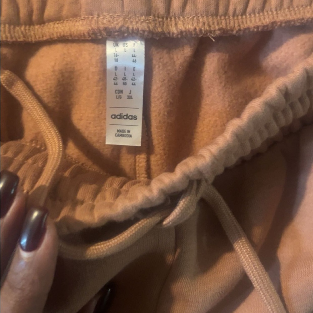 NWT Adidas Women Sweatpants